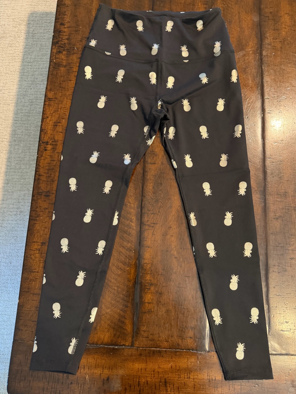 Beyond Yoga Black 7/8 Leggings with Gold Pineapple Print